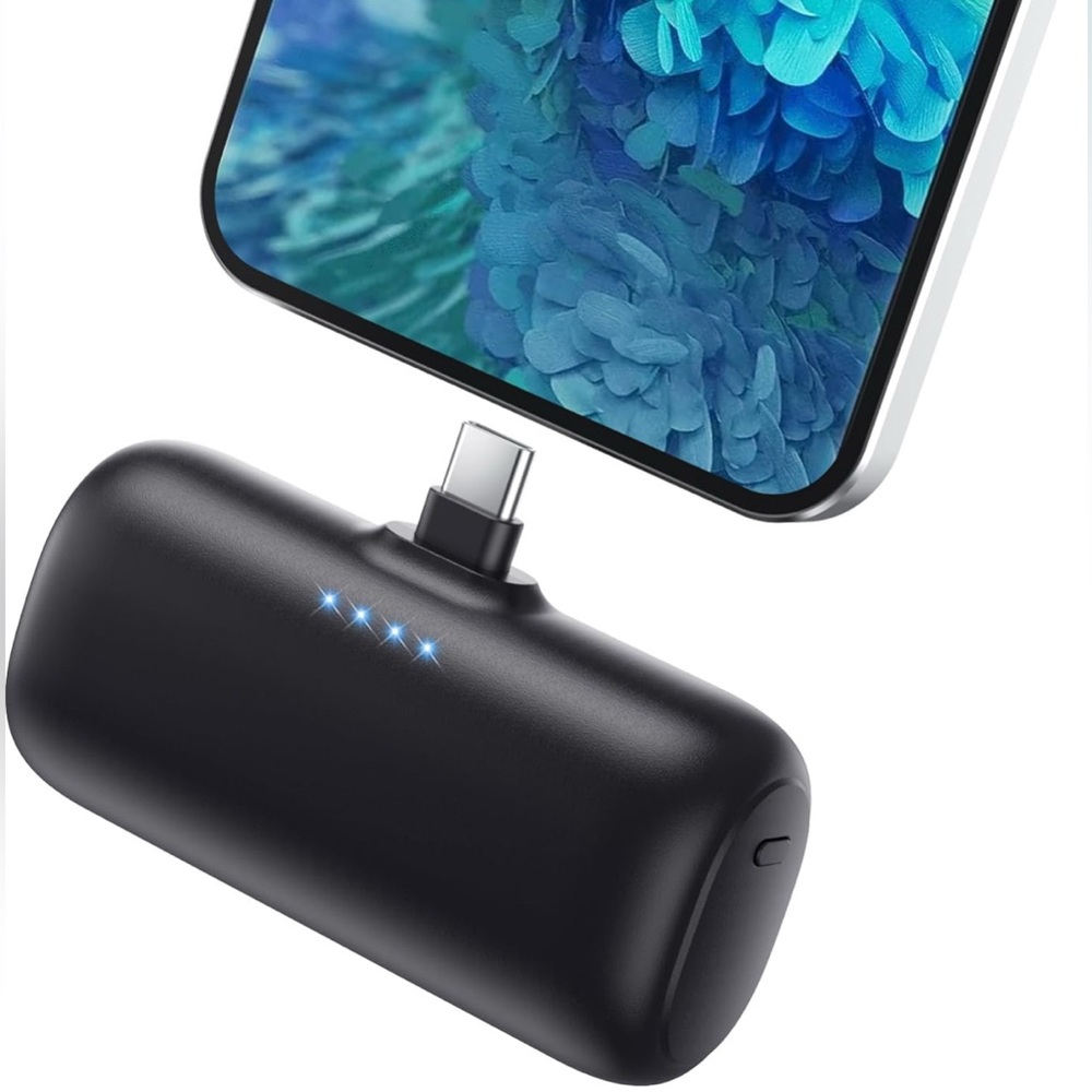 BLACK Mini Portable Charger Power Bank for iPhone,5200mAh Portable Phone Charger
